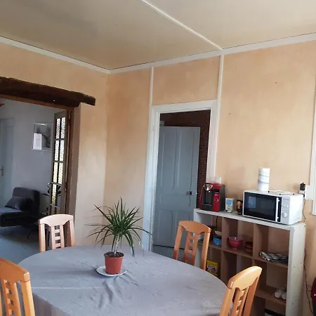 Maison Entiere Ou Chambres Quierzy