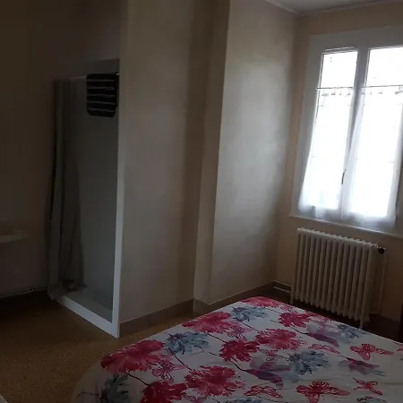Maison Entiere Ou Chambres Vendégház *